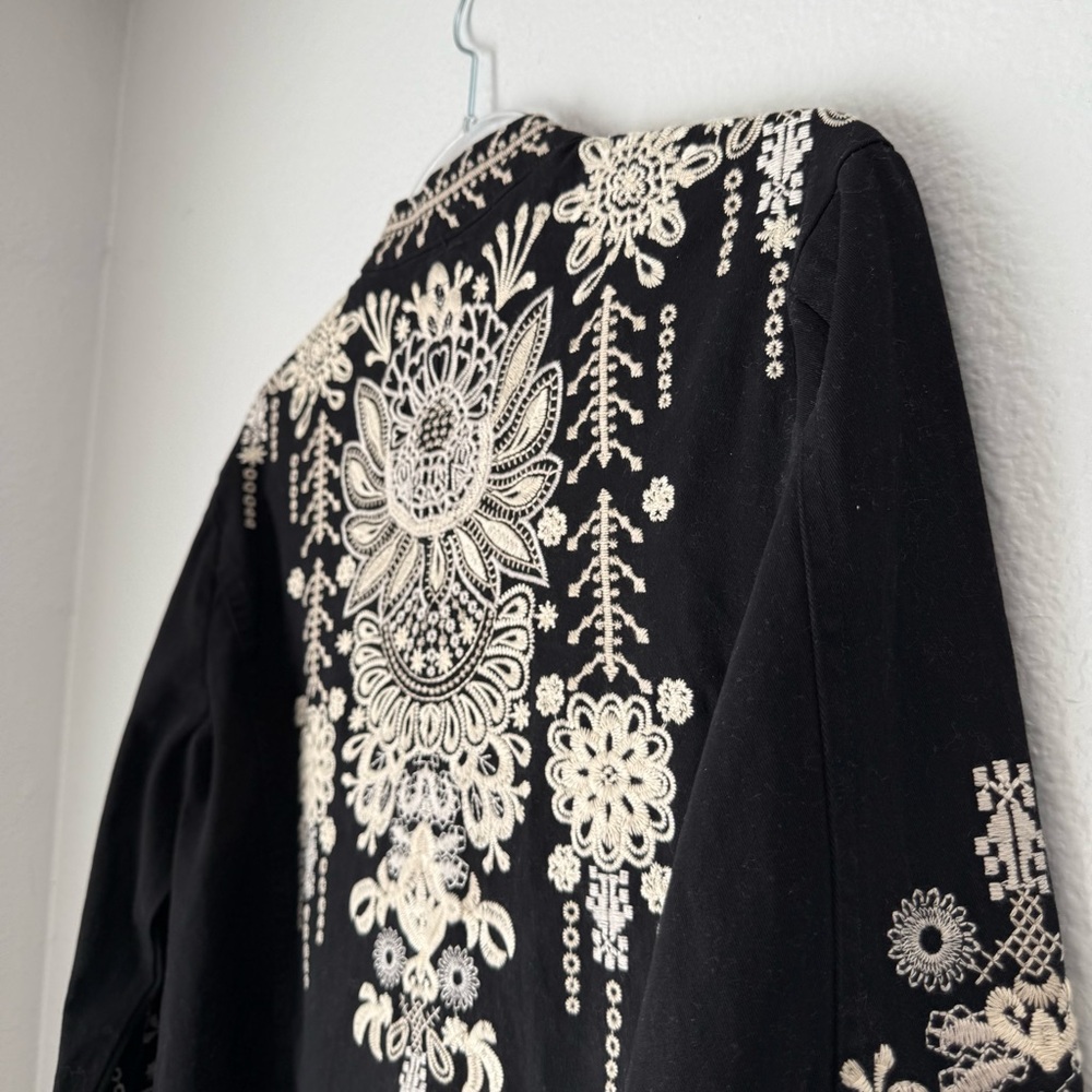 Johnny Was Workshop Marik Black Embroidered Peplum Military Jacket Raw Hem Small - Picture 10 of 14